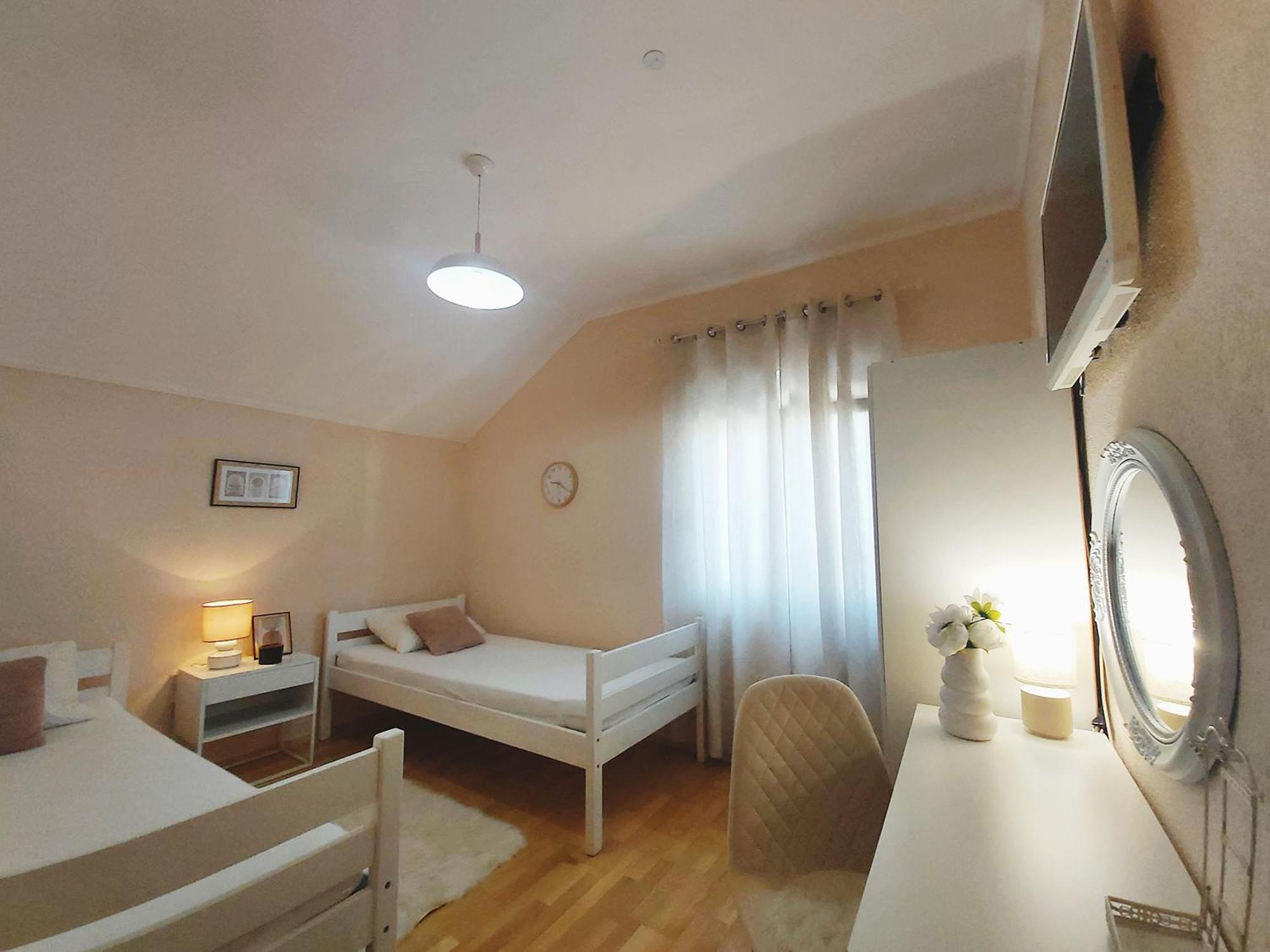 Zara Apartment With Terrace Near Old Town Mostar Buitenkant foto